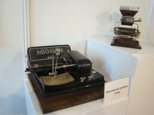 Máquina de escribir "Mignon" (1904)